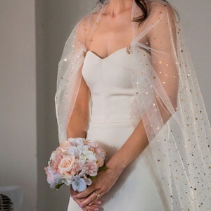 White Celestial Wedding Cape Veil, Off-The-Shoulder Star and Moon Wrap Sparkly Sheer Cape Gold Bridal Cape Silver Cape Long Cloak Cathedral