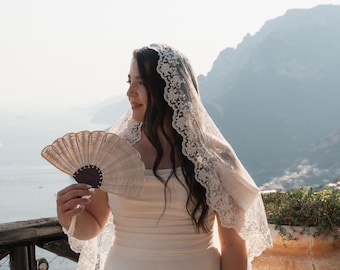 Ivory French Lace Mantilla Wedding Veil in Knee Length (1 Layer Bridal Veil)
