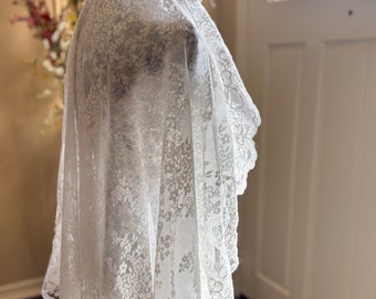 Ankle Length Extra Wide French Lace Mantilla Wedding Veil, Walking Veil, Embroidered Bridal Veil, Romantic Vale, Spanish Ivory Mantilla