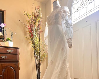 Vintage Wedding Veil Redesign, Update Mom's Vintage Wedding Dress into Modern Bridal Accessory, Repurpose Upcycle Grandma's Bridal Veil, MOB