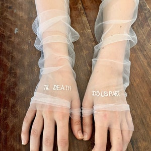 Silk bridal cheap gloves