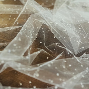 Clear Dew Drop Cascade Bridal Veil, Sofia Richie Beaded Chapel Length Ivory Wedding Veil, Sparkly Resin Veil with Blusher Hand-Painted Tulle