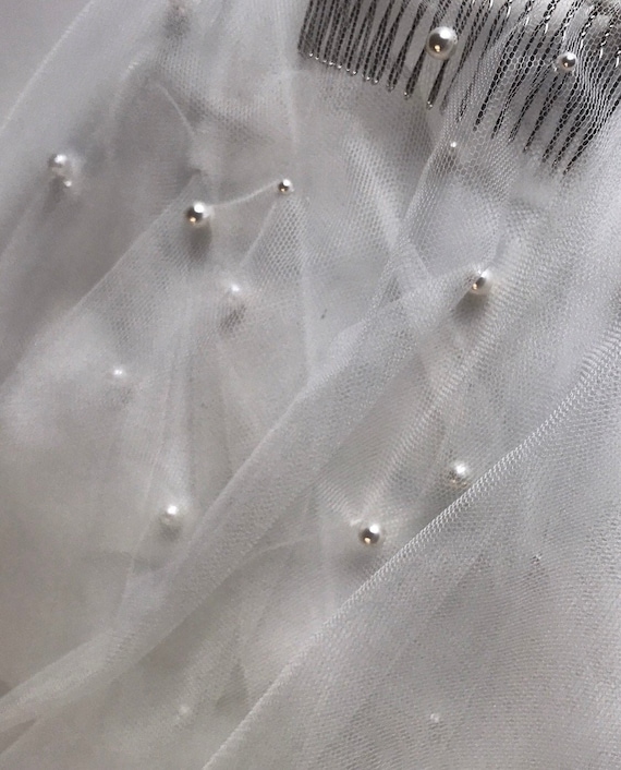 Ivory Pearl Veil Weights, Magnetic Weights for Wedding Veil, Pearl Bridal  Veil Weights Set of 8 Freshwater Pearl Gift for Bride Crystal Veil 