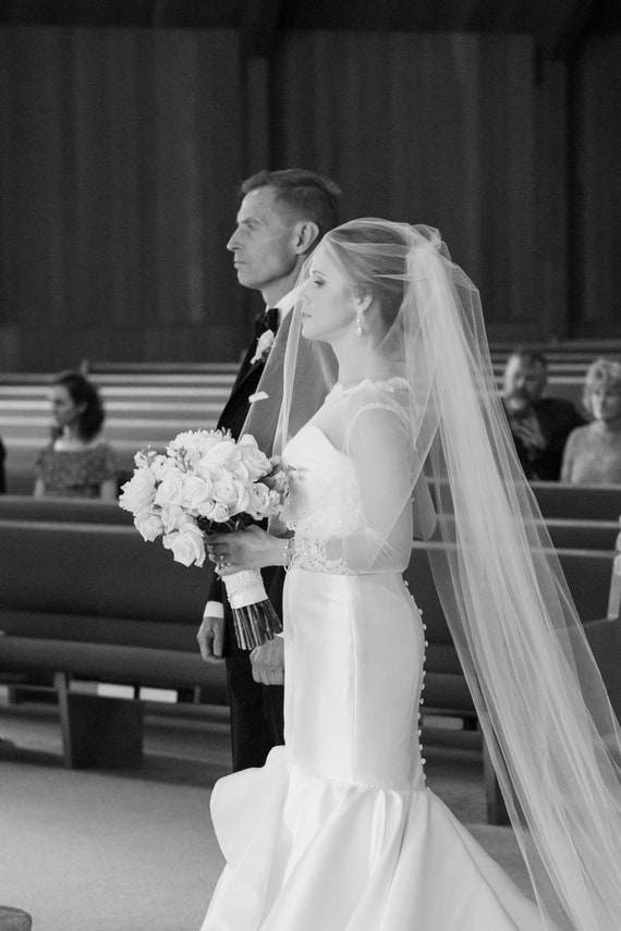 Double-Layer Short Bridal Veil With Hair Comb - June Bridals