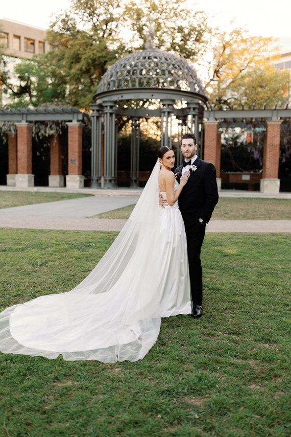 Off White English Net Drop Wedding Veil, Cathedral Veil 