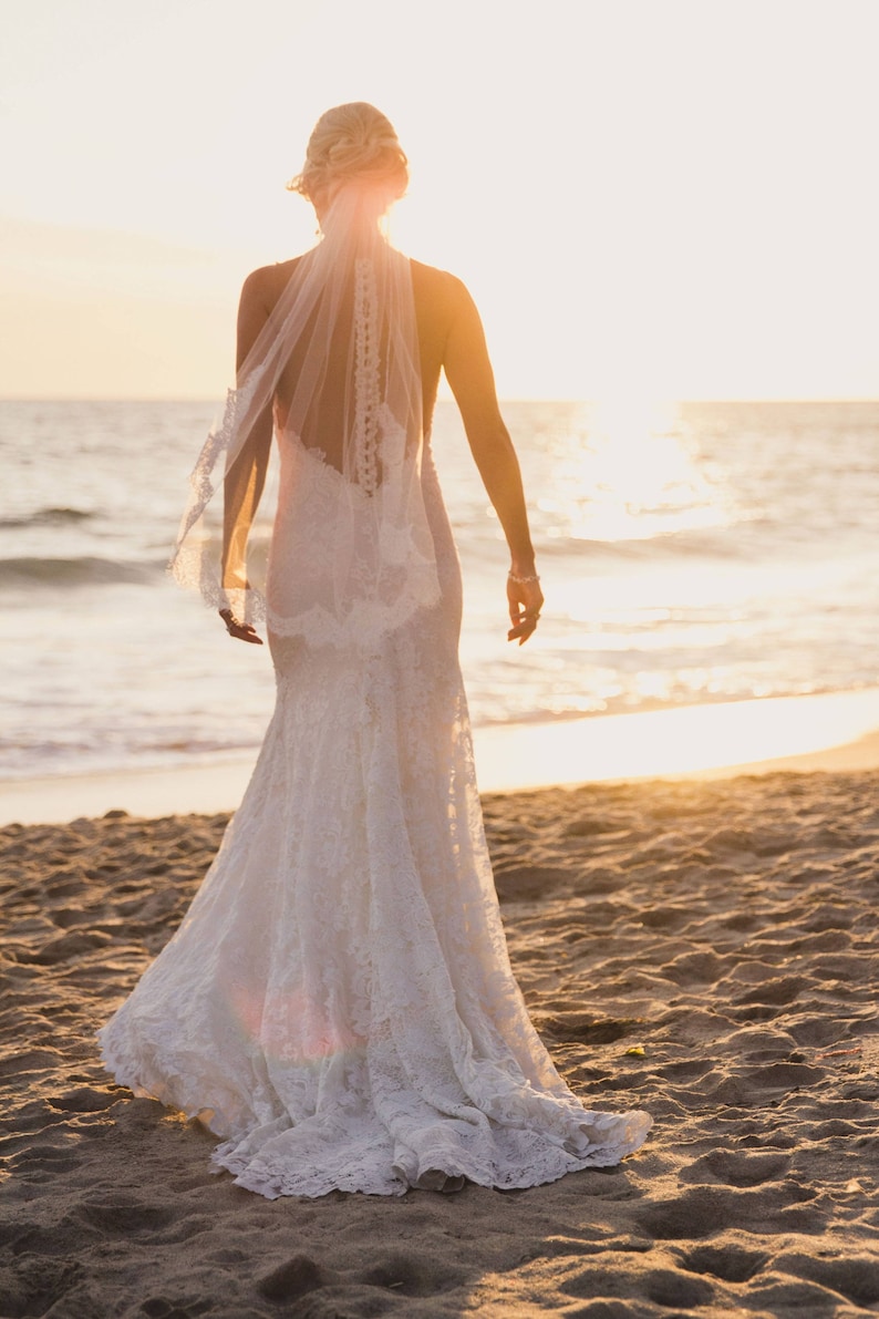 Eyelash Lace Fingertip Veil Beach Wedding Ivory Veil Fingertip Etsy