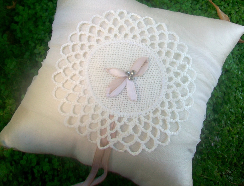 Ivory Estonian Embroidered Lace Ring Bearer Pillow with Champagne Ribbon Wedding Ring Pillow Rustic Wedding Accessories Beaded Bridal Gift