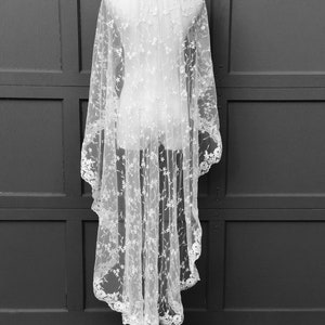 Chantilly Lace Mantilla Wedding Veil, Mid-Length Embroidered Veil 1 Layer, Ivory Veil Fingetip Length Veil Flower Veil Soft Lace Bridal Veil image 10