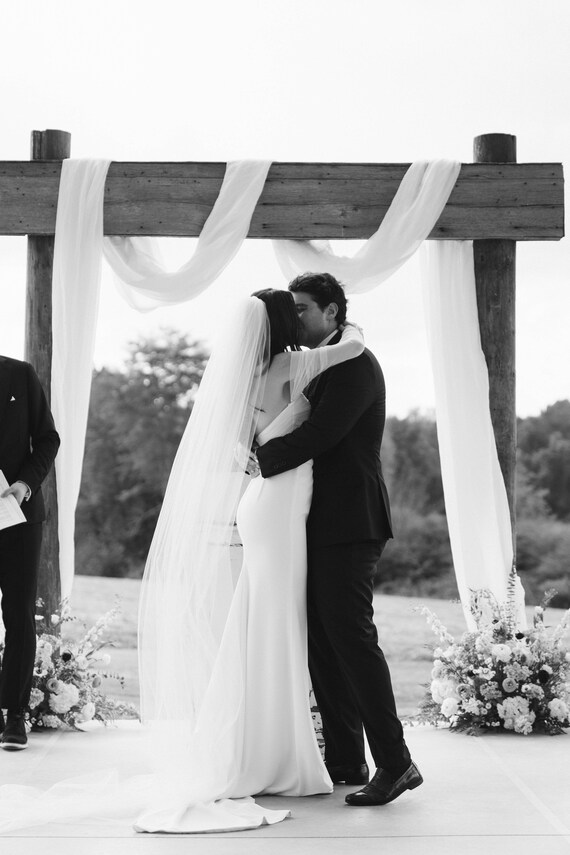 Long simple veil deals