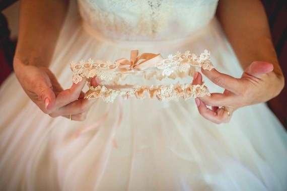 Wedding Garter in Champagne and Ivory Lace Toss Garter