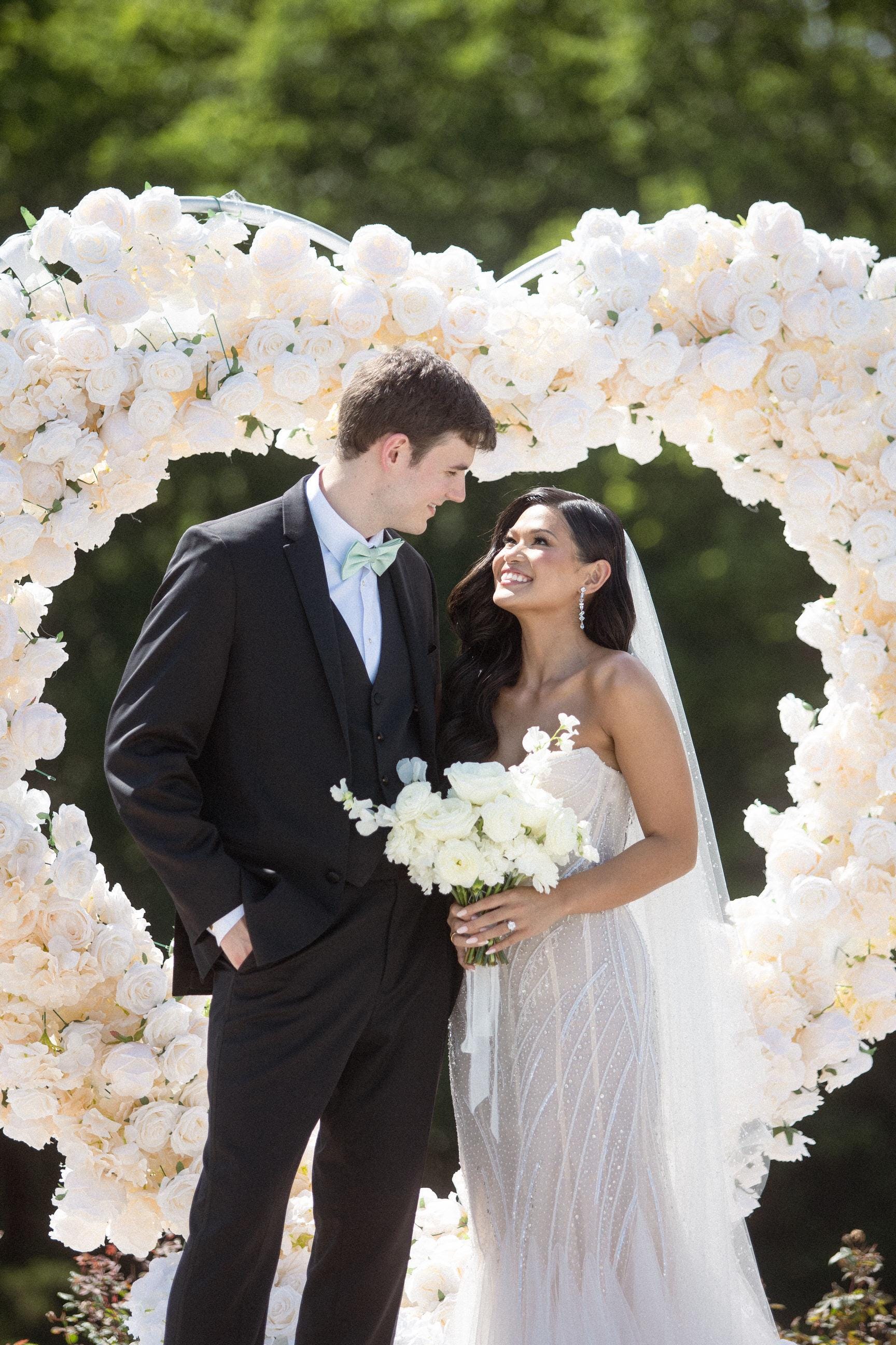 Clear Dew Drop Cascade Bridal Veil, Sofia Richie Beaded  display picture 2