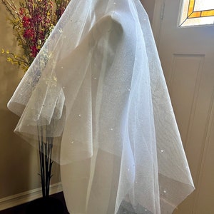 Ivory Dew Drop Wedding Veil, Glimmer Sparkly Two Layer Fingertip Wedding Veil, Blusher Bridal Veil Sofia Richie Veil, Resin Beaded Veil