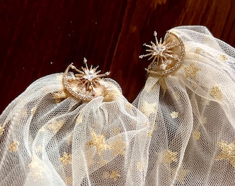 な*】様 完売品MAJOH ケープつけ襟CROSS TULLE VEIL CAP Gold Star Celestial Draped Wedding Cape Veil, Bridal Cape Beaded