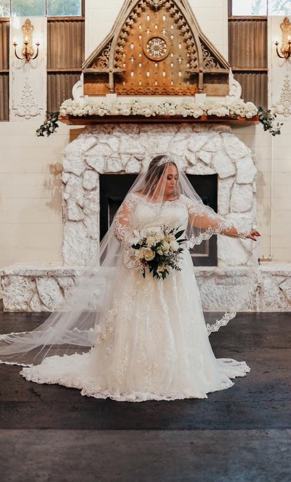 120 Long x 108 Extra Wide Royal Cathedral Bridal Veil with