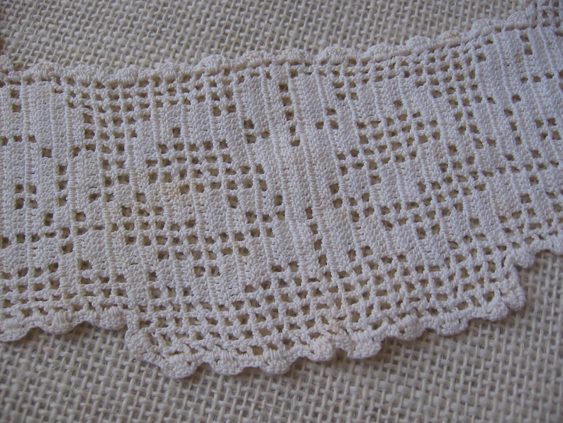 Off White Collar Bodice Insert Detachable Collar Vintage Collar Sewing Trim Dress Trim Bow and Flowers