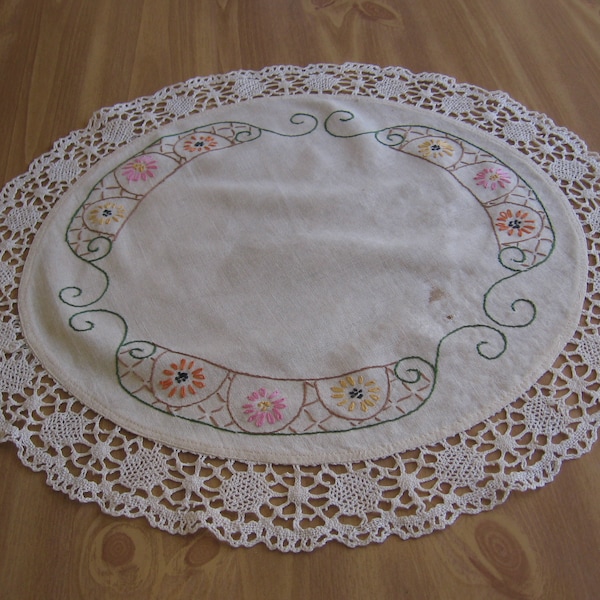 20 Inch Round Hand Embroidered Cotton Doily or Table Topper, Floral Beige Cotton Trim, Vintage Handstitched, MyVintageTable