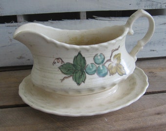 Metlox Vernon Ware Vineyard Gravy Boat, Attached Plate, Made in California, MyVintageTable