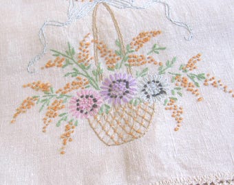 Hand Embroidered Linen Table Runner, Floral Basket Crochet Trim, Cottage Core Flower Table Centerpiece, MyVintageTable