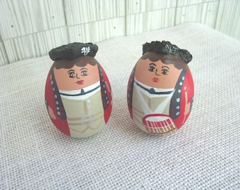 Vintage Fife & Drum Redcoat Soldiers, Hand Painted Wood Eggs, Colonial Home Decor, Shelf Sitters, USA 250th Birthday, MyVintageTable