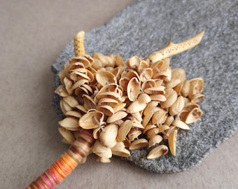 Sonaglio, realizzato a mano in legno di nocciolo naturale, strumento a percussione per meditazione e terapia del suono.