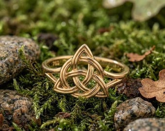 18K Gold Plated Triquetra Ring, Celtic Trinity Knot, Gothic Brass Band, Minimalist Pagan Jewelry