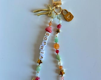 Llavero de cuentas personalizado - Flor de primavera / Regalo hecho a mano