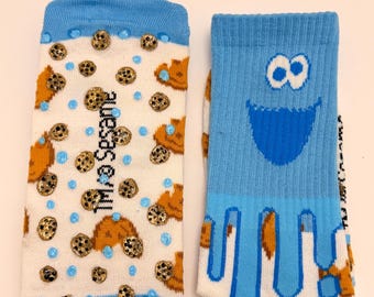 Cookie Monster Pilates/Yoga Grip Socks