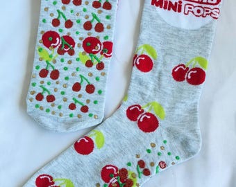 Charms Pops Pilates/Yoga Grip Socks