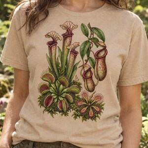 Carnivorous Plant Shirt | Venus Flytrap Pitcher Plant Botanical T-Shirt
