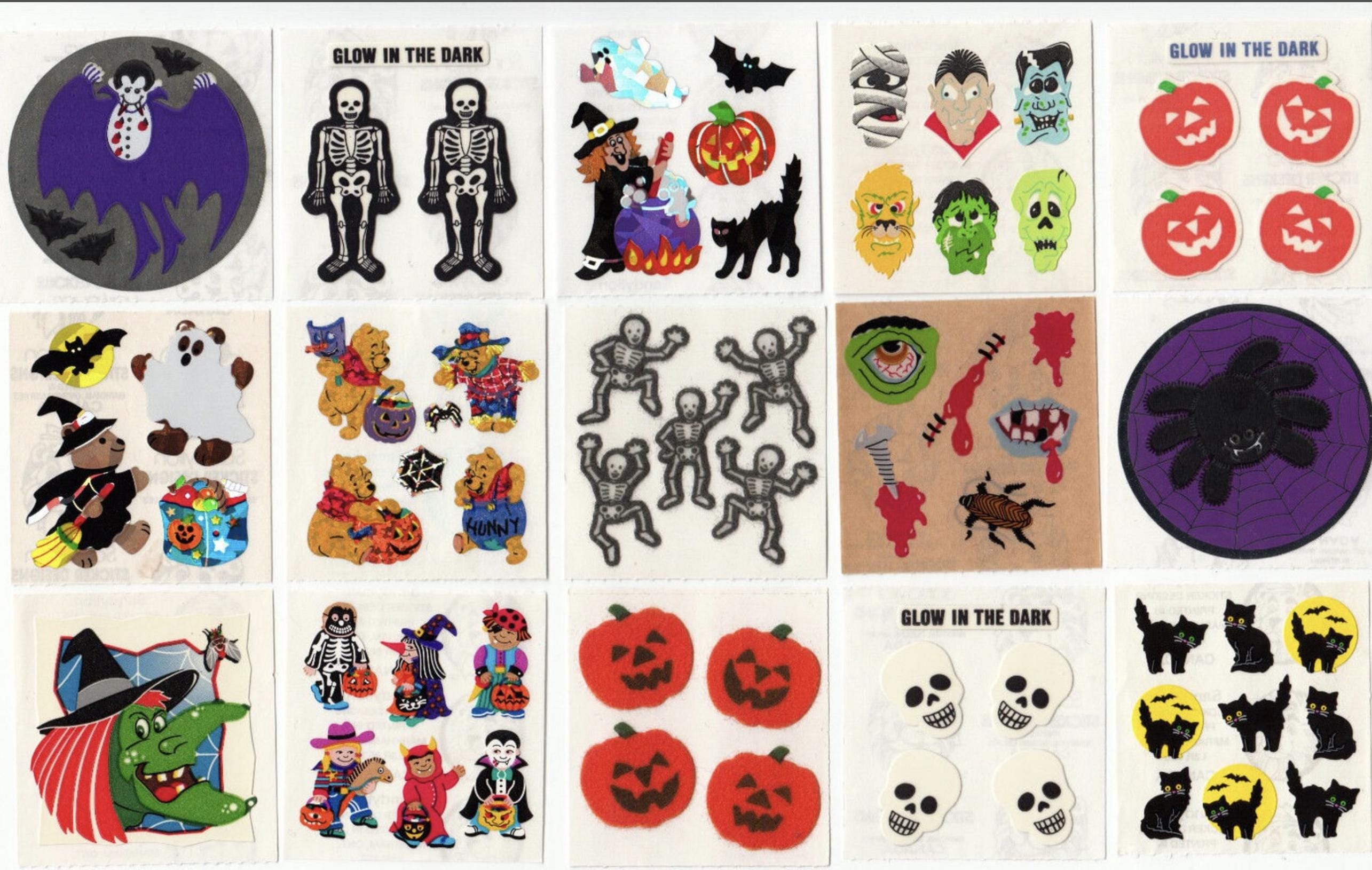 Maxi 蓄光ハロウィンGLOW IN THE DARK サンディライオンシール il_fullxfull.7406012512_6r64.jpg