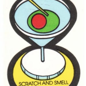 Pegatina Olive Martini Vintage Mello Smello para rascar y oler - Aroma a cóctel de los 80
