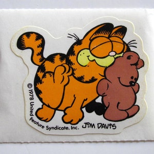 Garfield and Pooky Rare Vintage Sticker - Teddy Bear Jim Davis Cartoon Love Stuffed Animal