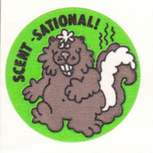 Adesivo Vintage Trend Matte Scratch and Sniff Skunk - Profumo da collezione profumato anni &#39;80 - Sational Stinky