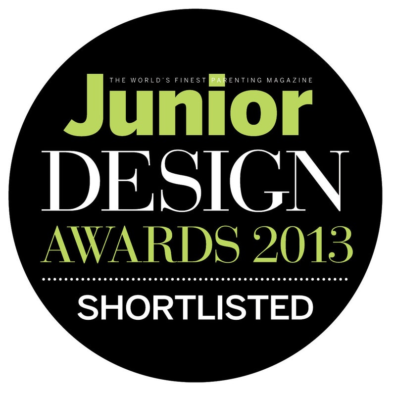 Flora logo png. Junior дизайн. Designer junior значок. Junior дизайнер. Junior дизайн.