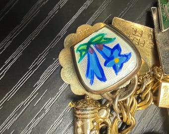 Pulsera de lujo vintage con dijes de viaje, chapada en oro de 12 quilates y plata de ley, con dijes esmaltados de París, Londres y EE. UU.