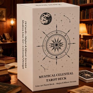 Könnte beinhalten: Eine weiße Tarotkartenbox mit einem himmlischen Design. Die Box zeigt eine Windrose, einen Mond und Sterne. Der Text auf der Box lautet "Mystical Celestial Tarot Deck" und "78 Karten - Major & Minor Arcana - Modern Line Art - Celestial Design."