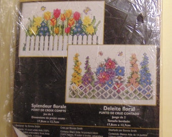 Novo kit de ponto cruz contado Bucilla - "Delícia Floral" - conjunto de 2 peças para bordar.