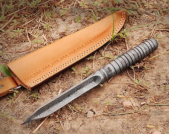 Daga de caza de acero de Damasco hecha a mano, cuchillo con funda, regalo para él