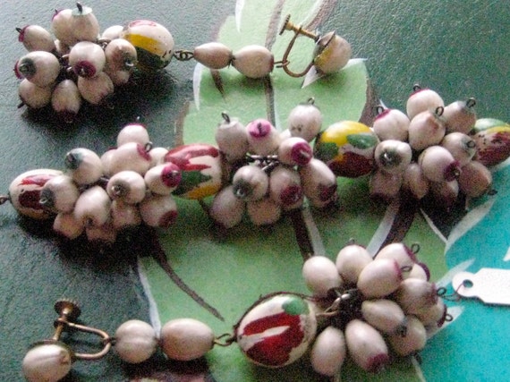 1950s ACAI Seed Beads and Sequins painted Polynes… - image 2