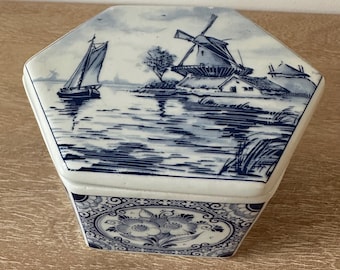 Vintage Delft Blue Trinket Box Hand Painted Holland | Blue & White Ceramic Keepsake Box | Dutch Windmill Decor | Small Jewelry Box - AS IS