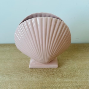 Vintage Pink Shell Ceramic Planter | Coastal Seashell Vase | Mid Century Beach Cottage Decor | Blush Pink Pottery Cachepot
