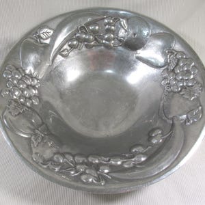 WILTON Pewterピューター 花リム サービングボウル USA製 Wilton Pewter Bowl - Etsy