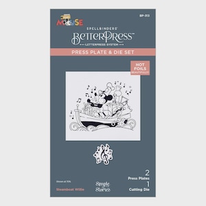 Peut inclure: Un ensemble de plaques de presse et de matrices Spellbinders BetterPress avec une illustration en noir et blanc de Mickey Mouse sur un bateau à vapeur. L'ensemble comprend deux plaques de presse et une matrice de découpe. Le texte "HOT FOILS BEAUTIFULLY!" est également visible.