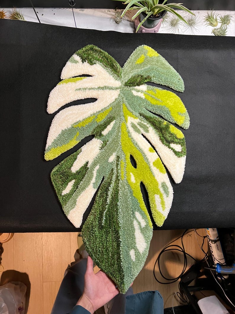Monstera Tufted Rug, Tropical Botanical Leaf Carpet, Handmade Tufting ...