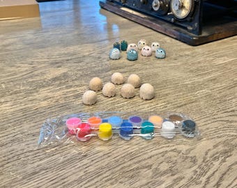 Wooden Frog DIY Desk Buddy, Keychain— Paint Your Own Little Frog Coloring Kit Gift