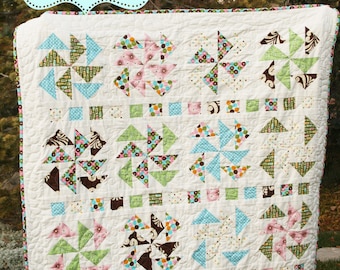 Quilt Pattern PDF modern simple traditional block "Gaggle of Geese"