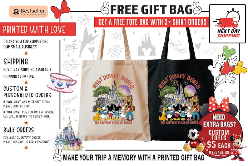 Może przedstawiać: Dwie torby typu tote, jedna beżowa i jedna czarna, przedstawiają kolorową grafikę postaci Disneya i napis "Walt Disney World". Torby mają uchwyty i frazę "The Happiest Place on Earth". Widoczna jest r&oacute;wnież czerwona kokarda i pluszowy Myszka Miki.