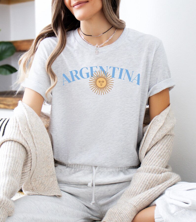 Argentina: Personalized World Cup 2026 Soccer Shirt, Messi Jersey Gifts for Argentinian, Argentina Lover Tee Argentine Flag T-Shirt Gift immagine 11