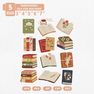 Op de afbeelding: Een digitale borduurset met diverse boekillustraties, waaronder open boeken met bloemen, vlinders en een mok, plus stapels boeken in rood, groen en blauw. Tekst bevat 5 SIZE 3" 4" 5" 6" 7" en bestandsformaten VP3, PES, JEF, EXP, DST.