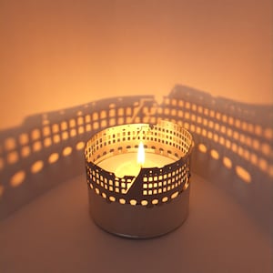 Colosseum Skyline Shadow Play – Acessório de vela requintado para iluminar qualquer ambiente – Lembrança perfeita para fãs do Coliseu!